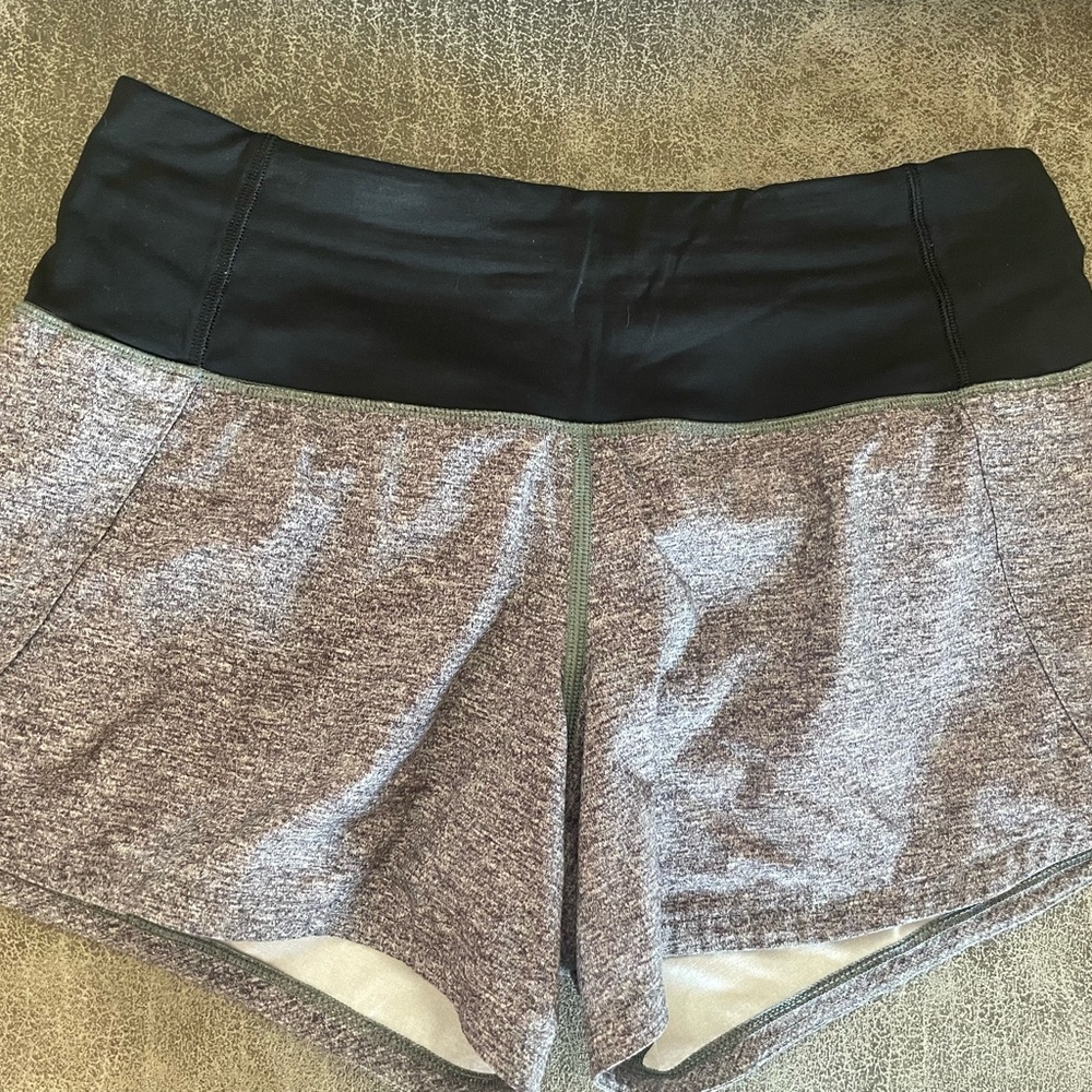 Lulu Speed Up Shorts Size 4